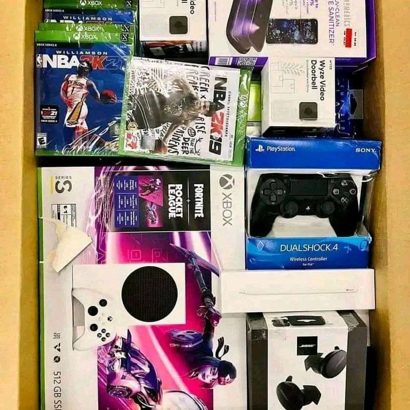 giant pallet of xbox & ps5 returns giant pallet of xbox & ps5 returns