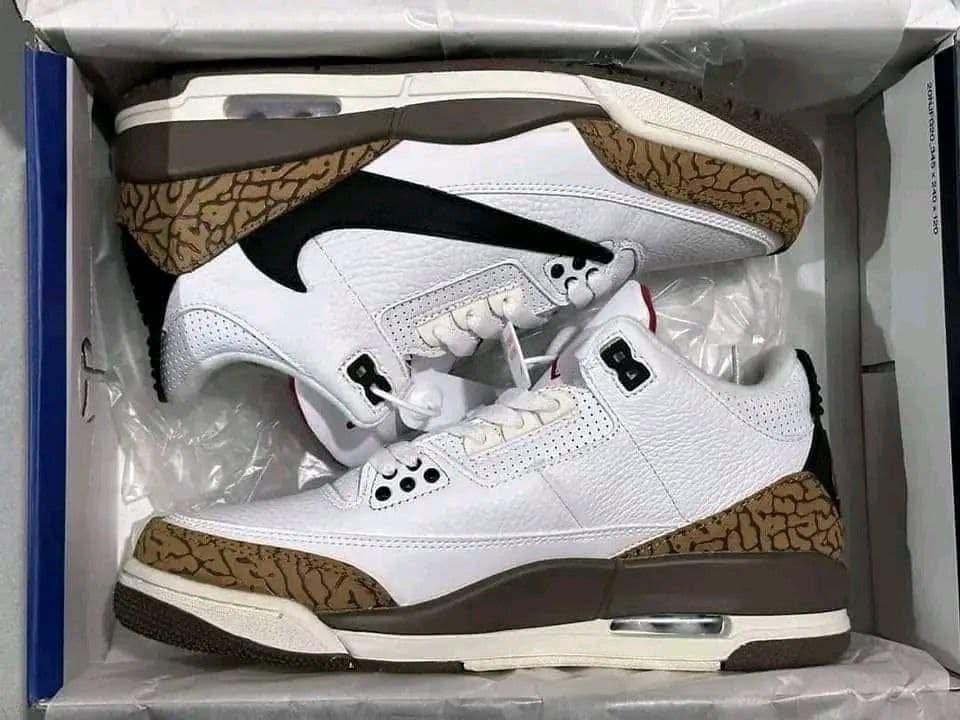 pallet of sneakers pallet of sneakers